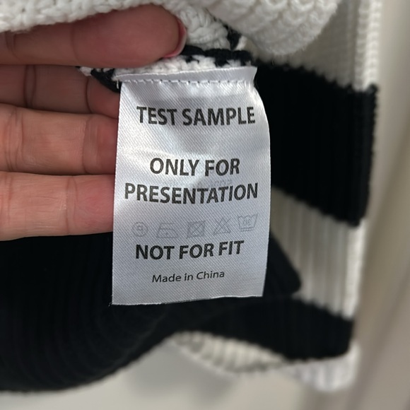 NWT B. coastline black & white sweater - Picture 9 of 13